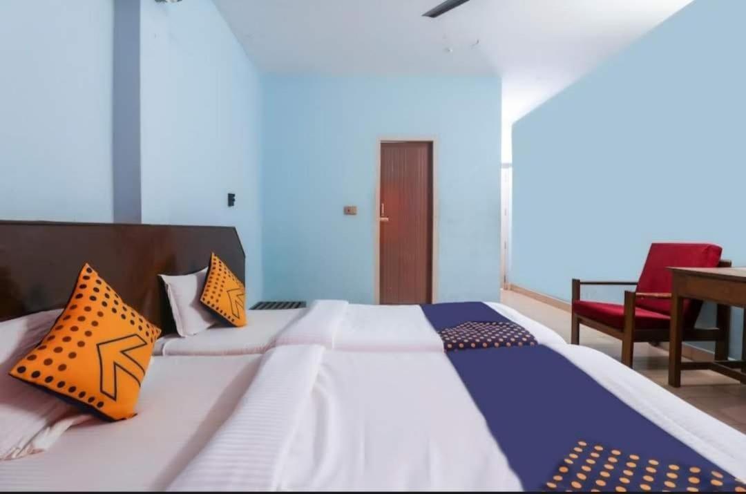 Hotel O Seaweed Kovalam Bagian luar foto